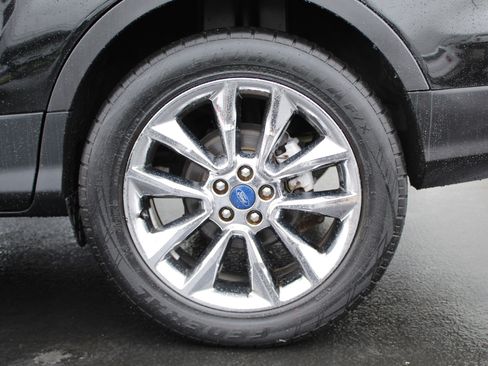 Used 2015 Ford Escape SE w/ SE Chrome Package AWD/4WD image 20