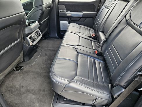 Used 2025 Ford F250 Platinum AWD/4WD image 31