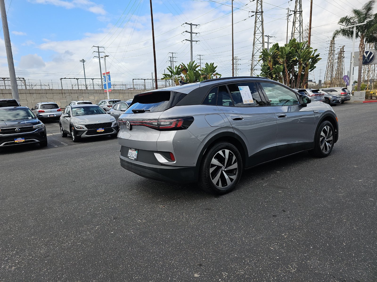 Used 2023 Volkswagen ID.4 Pro RWD image 5