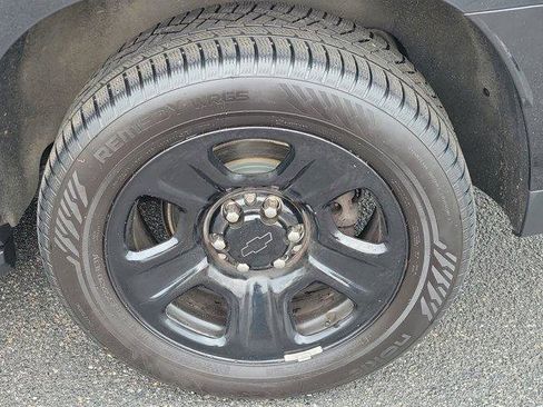 Used 2021 Chevrolet Tahoe 4WD image 6