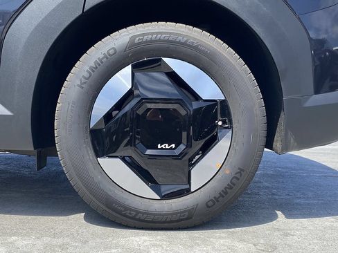 New 2026 Kia EV9 Light RWD image 10