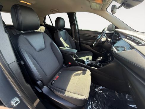 Used 2020 Buick Encore GX Preferred FWD image 19