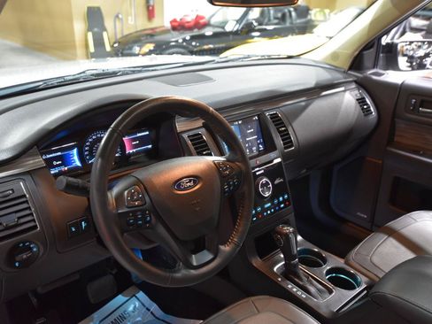 Used 2019 Ford Flex Limited w/ Limited Appearance Package AWD/4WD image 15