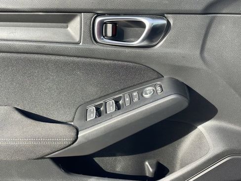Certified 2025 Honda Civic Sport image 23