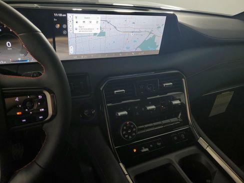 New 2026 Nissan Armada PRO-4X w/ Captain's Chari Seat Package image 17