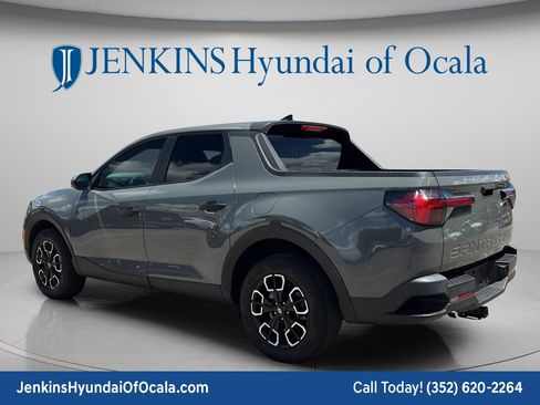 Certified 2022 Hyundai Santa Cruz SEL FWD image 5