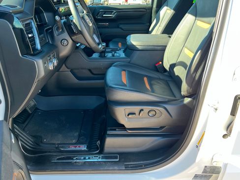 Certified 2025 GMC Sierra 1500 AT4 image 18