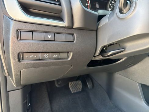 New 2026 Nissan Rogue SV w/ Cold Weather Package FWD image 18