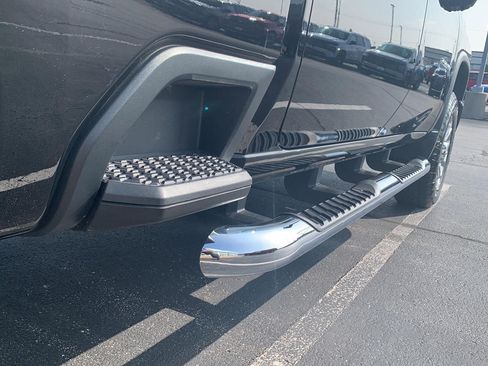 Certified 2025 Chevrolet Silverado 2500 LT w/ Z71 Chrome Sport Edition AWD/4WD image 27