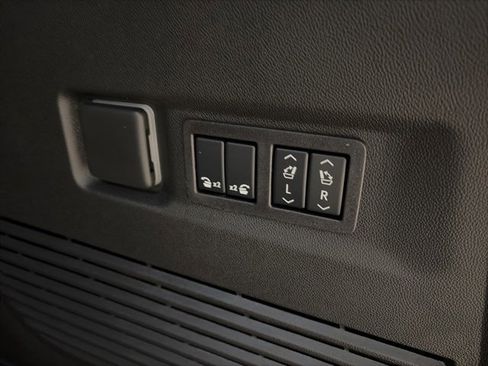 New 2026 Chevrolet Suburban High Country w/ Sun And Tow Package image 16