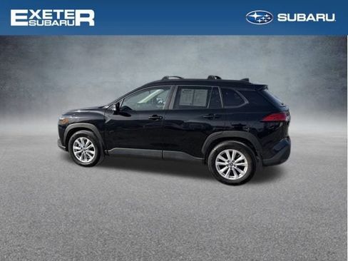 Used 2023 Toyota Corolla Cross LE w/ Moonroof Package image 8