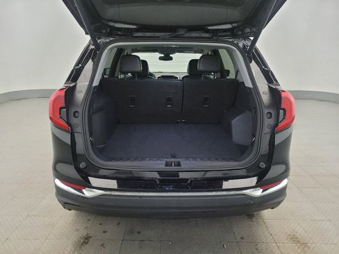 Used 2021 GMC Terrain SLT w/ Infotainment Package II image 29