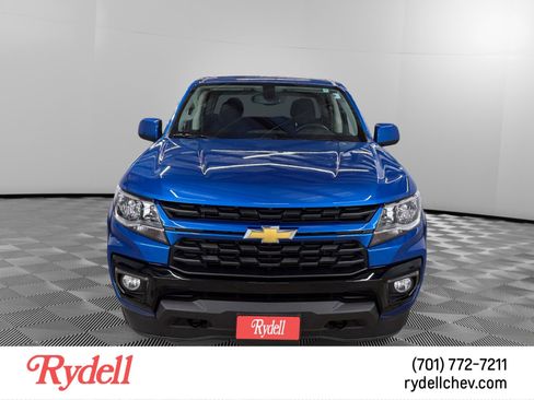 Used 2022 Chevrolet Colorado LT w/ LT Convenience Package AWD/4WD image 8