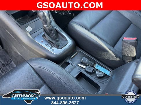 Used 2017 Volkswagen Tiguan S image 19