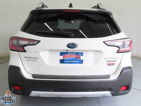 Used 2023 Subaru Outback Touring w/ Tech Package 2 AWD/4WD image 4