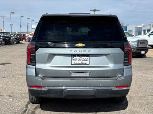 Used 2025 Chevrolet Tahoe LT AWD/4WD image 2