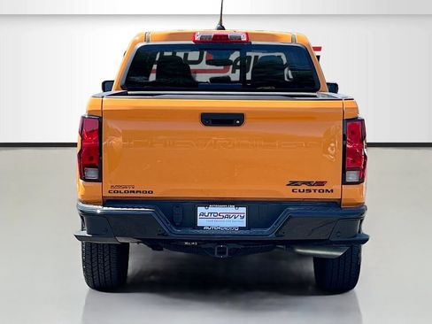 Used 2025 Chevrolet Colorado W/T w/ WT Custom Package RWD image 6