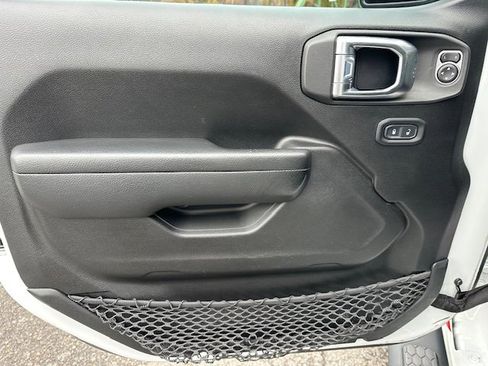 Certified 2022 Jeep Wrangler Unlimited Sport image 10