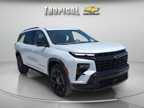 New 2026 Chevrolet Traverse RS image 4