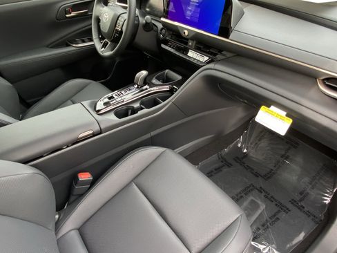 New 2026 Toyota Crown Limited image 9