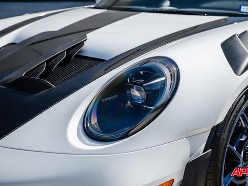 Used 2025 Porsche 911 GT3 RS image 68
