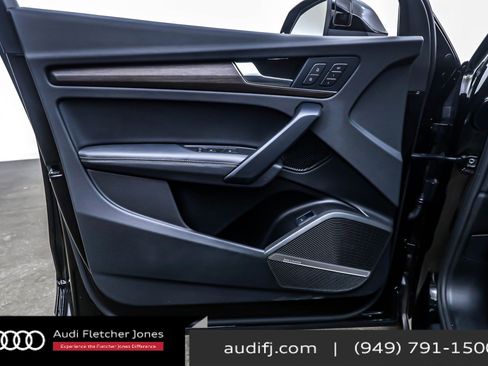 Used 2025 Audi Q5 2.0T Premium Plus w/ Premium Plus Package image 21