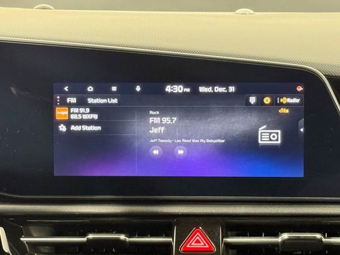 Used 2023 Kia Niro Wind w/ Wind Preserve Package image 28