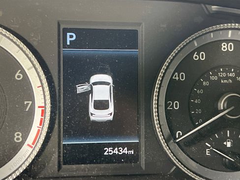 Used 2023 Hyundai Sonata SEL FWD image 12