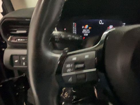 Used 2025 Honda Pilot Elite image 31