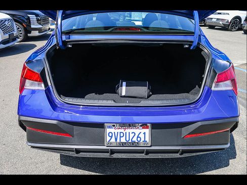 Certified 2026 Hyundai Elantra Sport FWD image 22