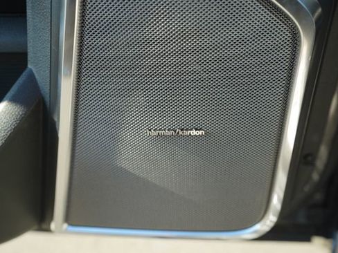 New 2026 RAM 2500 Laramie AWD/4WD image 31