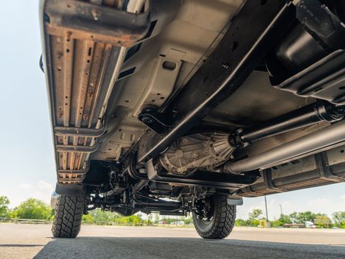 Used 2000 Ford F350 Lariat image 23