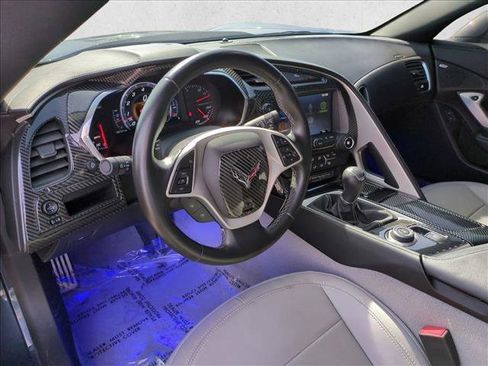 Used 2014 Chevrolet Corvette Stingray Coupe image 10