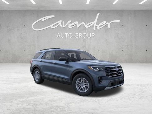 New 2026 Ford Explorer Active w/ Active Comfort Package RWD image 8