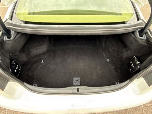 Used 2017 Lexus LS 460 image 29