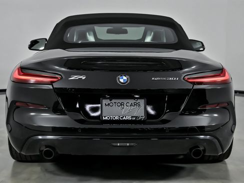 Used 2022 BMW Z4 sDrive30i image 11