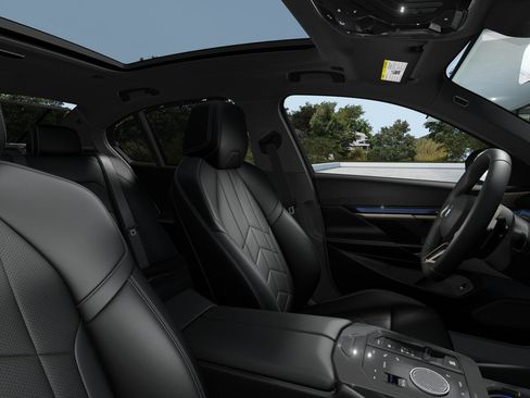 New 2027 BMW 550e xDrive 550e xDrive Sedan image 9
