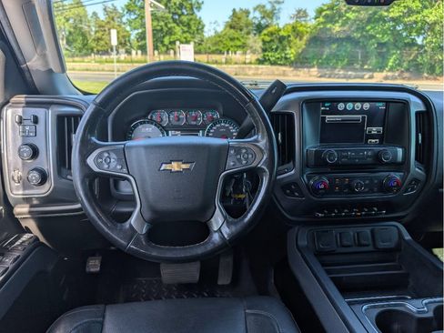 Used 2019 Chevrolet Silverado 2500 LTZ w/ Duramax Plus Package AWD/4WD image 33