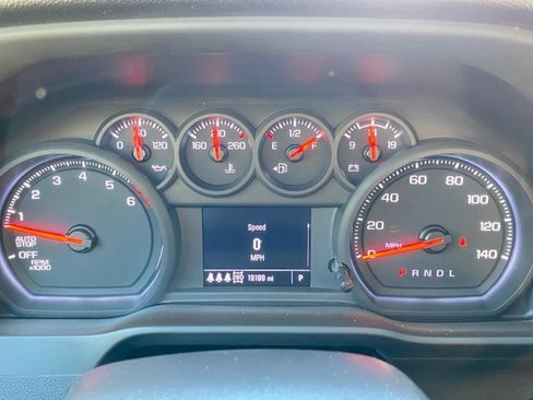 Used 2025 Chevrolet Silverado 1500 Custom Trail Boss w/ LPO, Dark Essentials Package AWD/4WD image 24