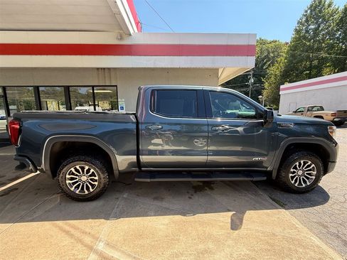 Used 2020 GMC Sierra 1500 AT4 w/ AT4 Premium Package AWD/4WD image 2
