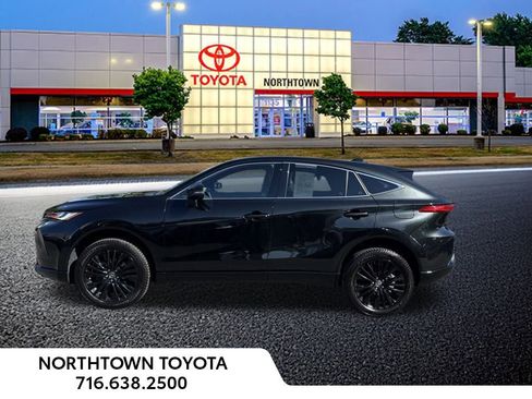 Used 2024 Toyota Venza Nightshade image 2