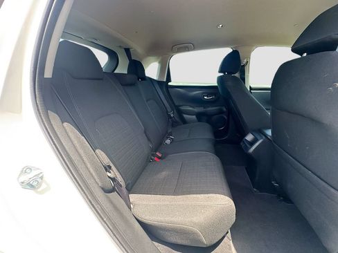 Used 2023 Honda HR-V LX image 28
