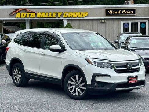 Used 2019 Honda Pilot EX image 1