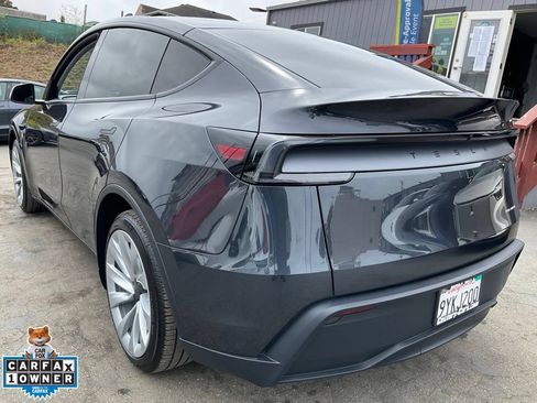Used 2026 Tesla Model Y AWD image 90