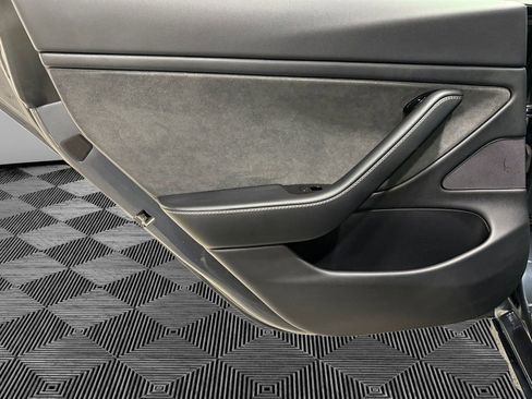Used 2020 Tesla Model 3 Long Range AWD/4WD image 20