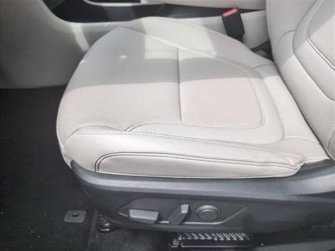 New 2026 Hyundai Tucson Limited FWD image 12