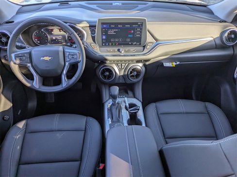 New 2026 Chevrolet Blazer LT image 15