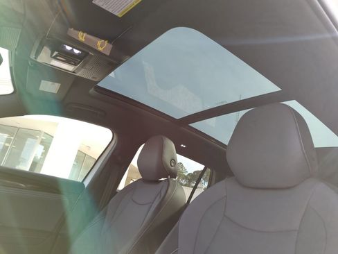 New 2026 Volkswagen Tiguan SE R-Line image 28