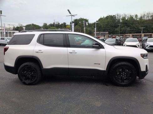 Used 2023 GMC Acadia AT4 w/ Trailering Package AWD/4WD image 4