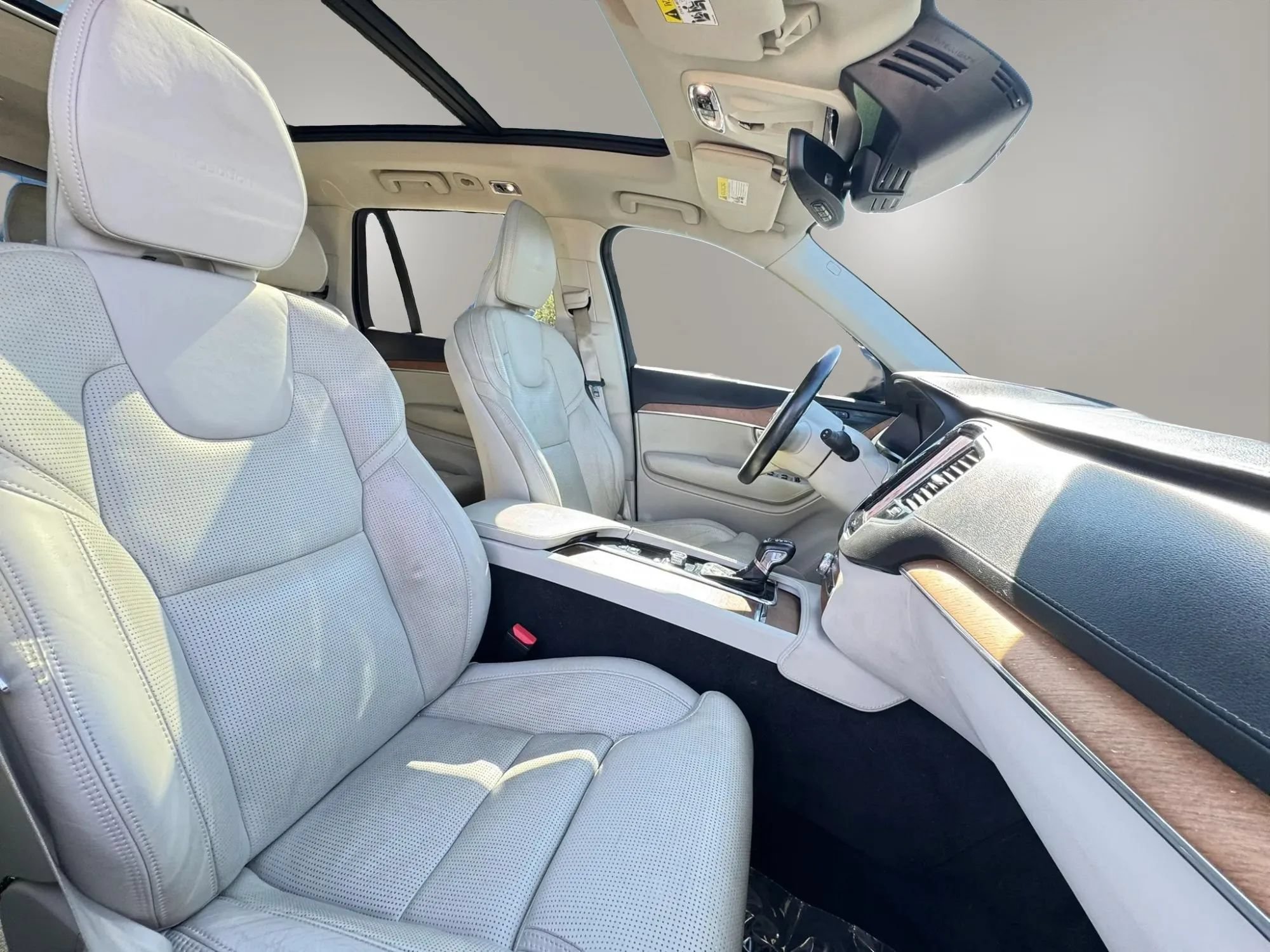 Used 2019 Volvo XC90 T6 Inscription AWD/4WD image 18